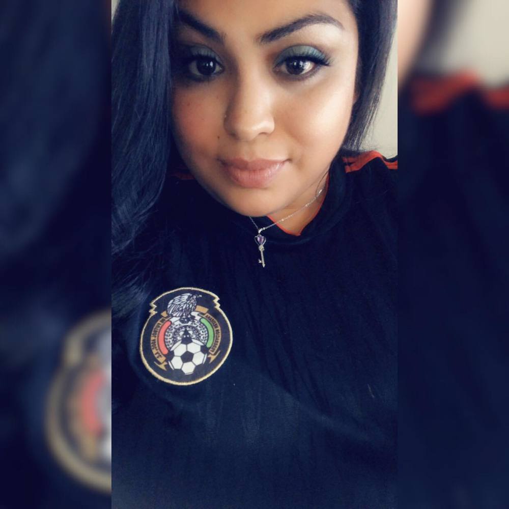 Meet your Posher, Vanessa